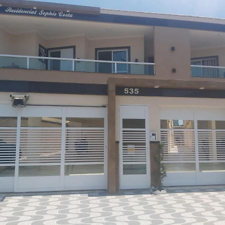 casa perto de praia e comércio ao lado Praia Grande (Santos) Exterior foto